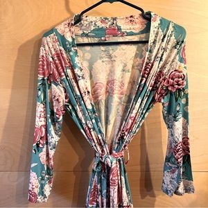 Posh Peanut Robe sz Small